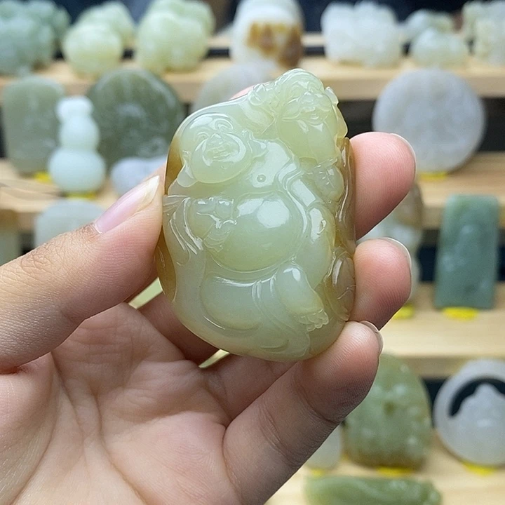 未镶嵌和田玉挂件