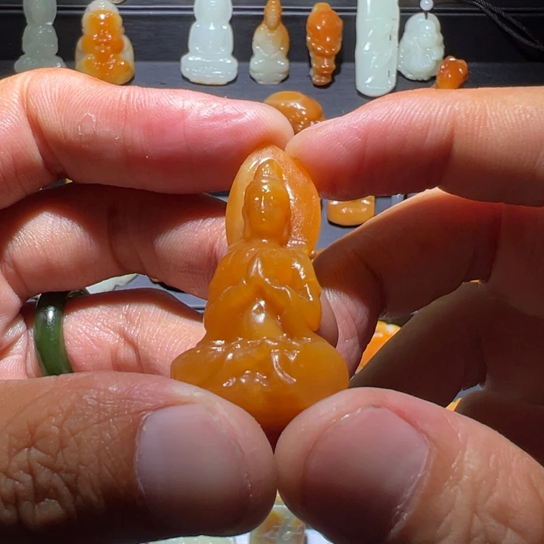 和田玉未镶嵌颈饰㫪****o