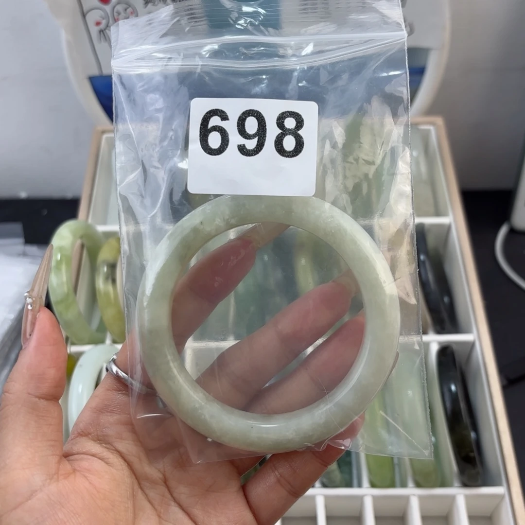 未镶嵌蛇纹石玉手镯木*