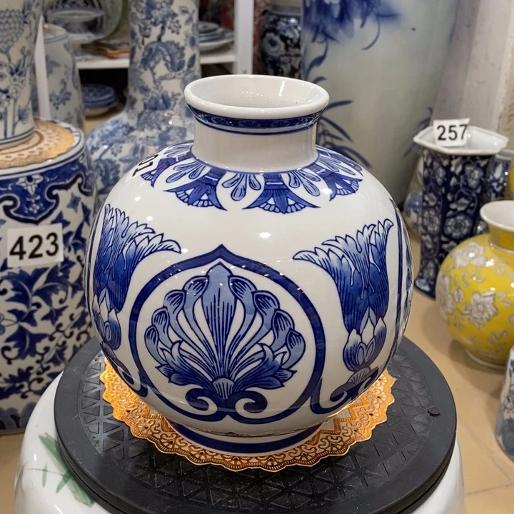 摆件手绘陶瓷大肚花瓶