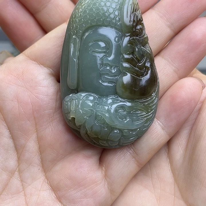 皮***.未镶嵌和田玉（糖玉）挂件