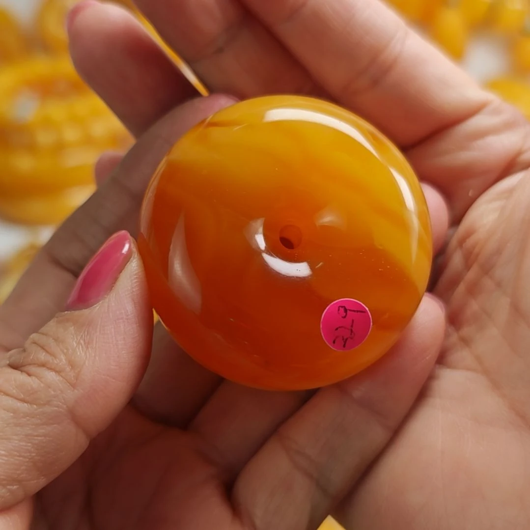 蜜蜡吊坠(赠链)未镶嵌