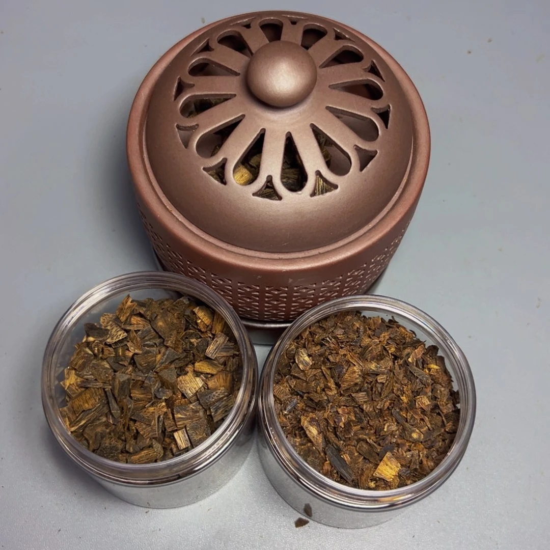 手把件沉香阿**具沉香奇楠白棋碎料+乌身树丁碎各50克+炉子