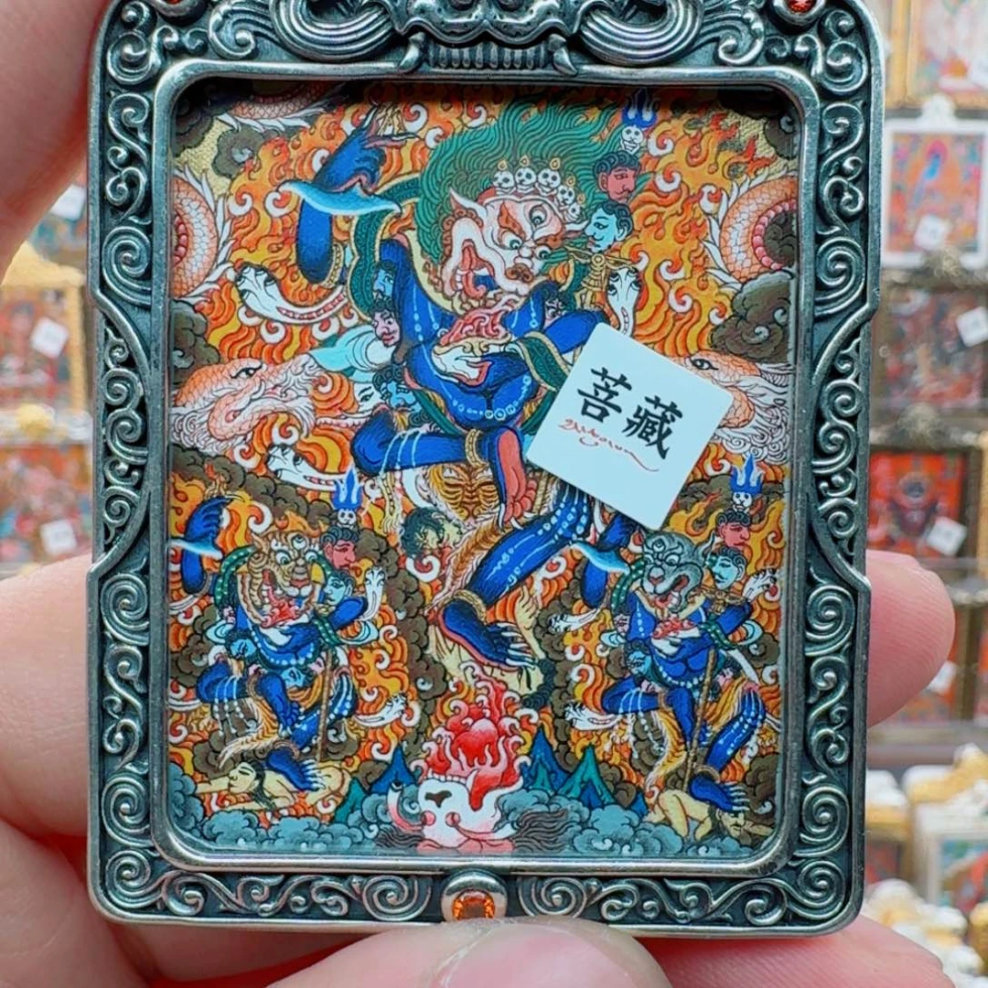 壹***芥吊坠狮面三尊 完玛 热贡