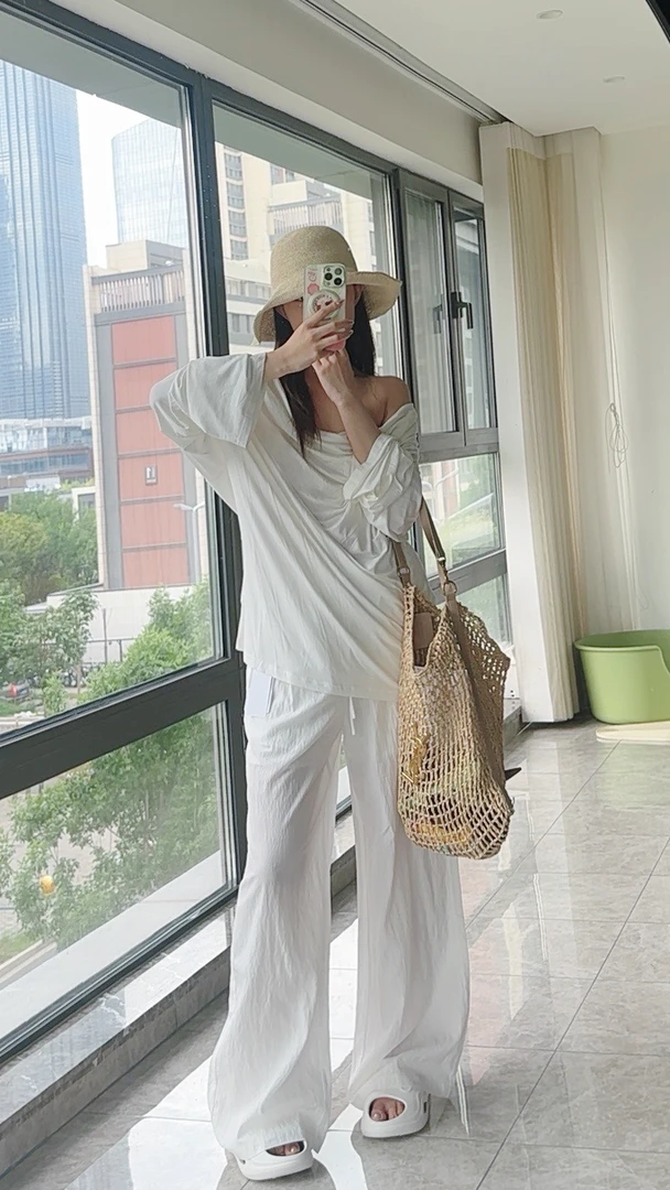 Rose Ono气质松弛高级露背长裙套装