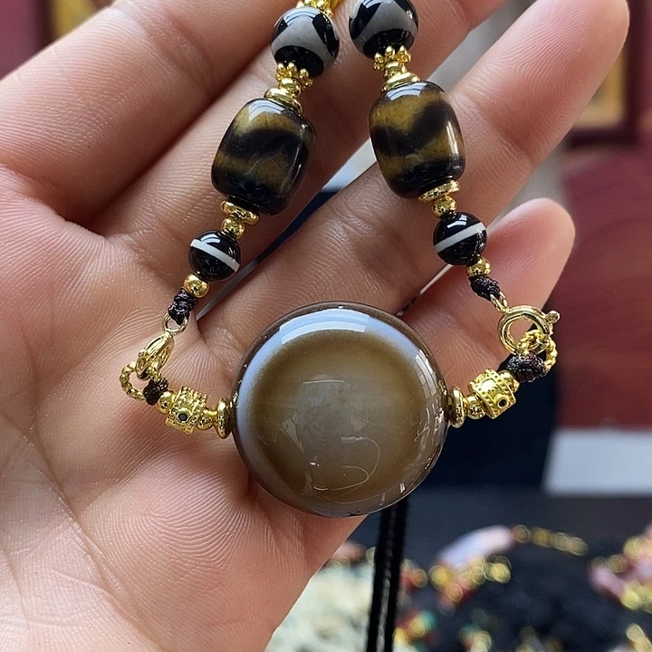 玛瑙/玉髓合金颈饰