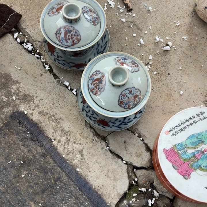 瓷片，，，，，，，，，，，，，，，，