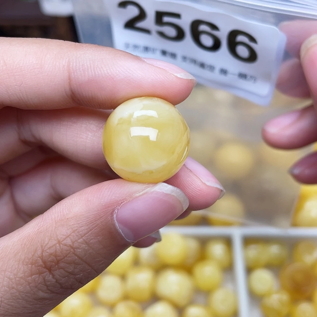 蜜蜡未镶嵌珠宝奇石17.1沁色