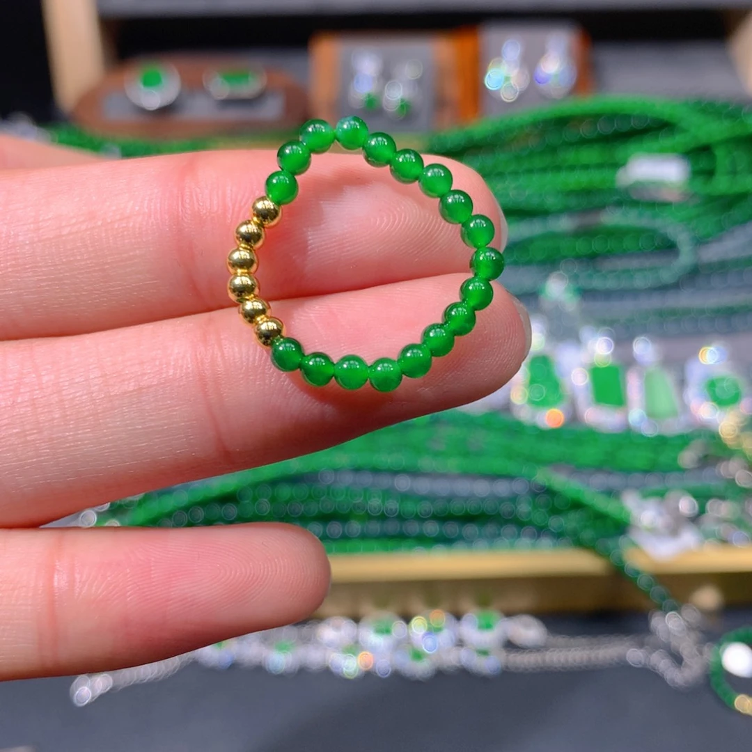 翡翠手链未镶嵌天然翡翠