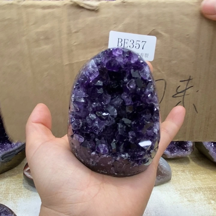 紫晶大型摆件（非配饰）未镶嵌
