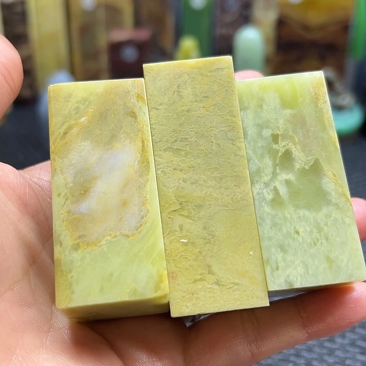 凉***丫青田石印章石印章石