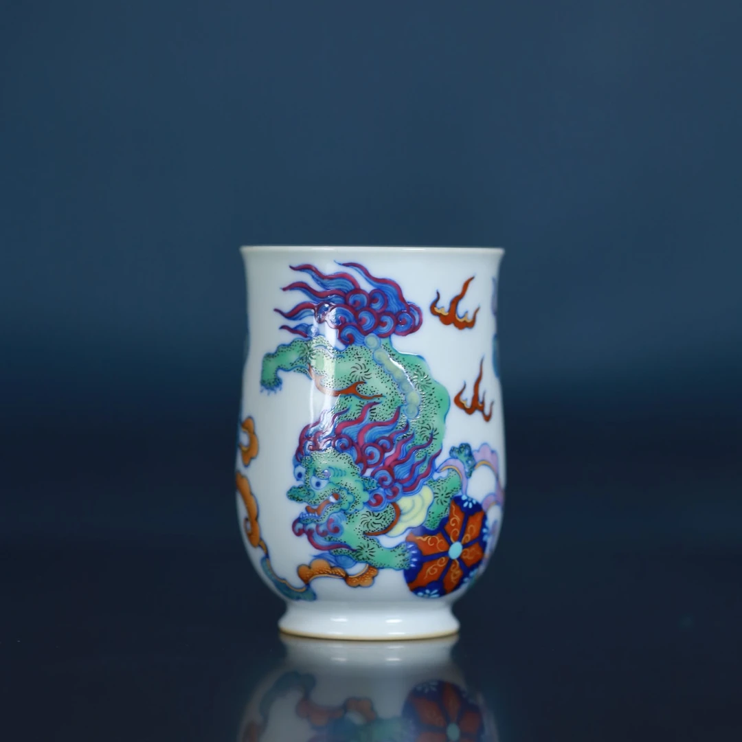刘建锋窑斗彩狮子握手杯高档顺丰包邮
