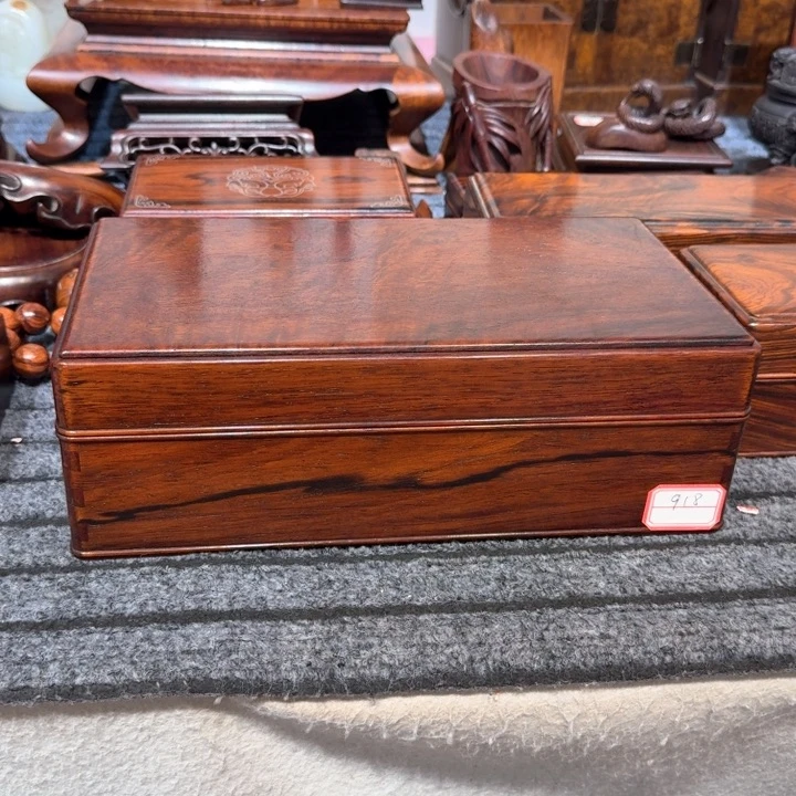 老**志大天地盖盒……………………