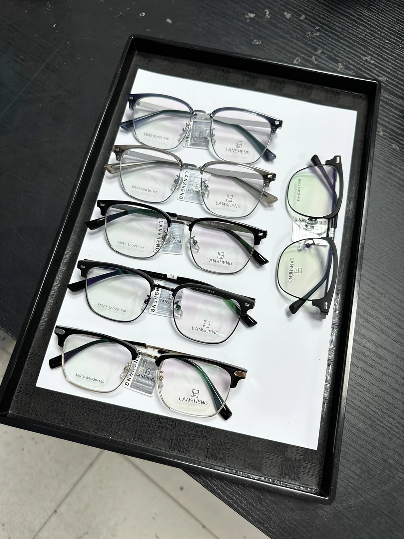 丹阳眼镜批发 新款揽胜眉毛质感高颜值眼镜框