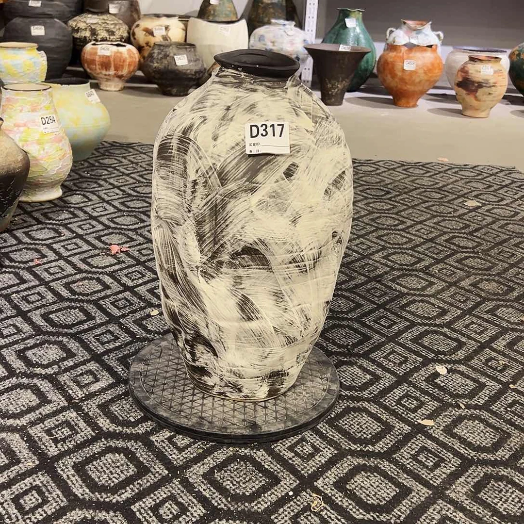 在***方瓶d317高44口8无孔