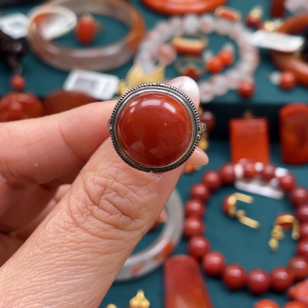 南红玛瑙银S925镶嵌川料南红蛋面戒指