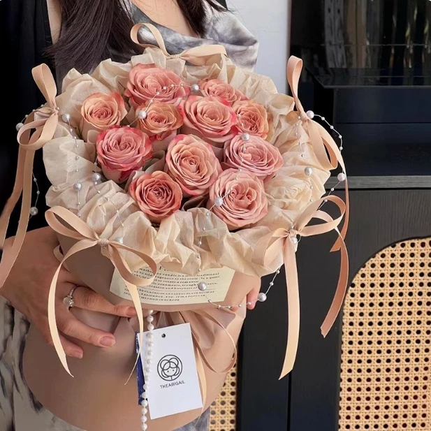 【不期而遇】卡布奇诺玫瑰真鲜花生日礼物送女友同城骑手配送花上门