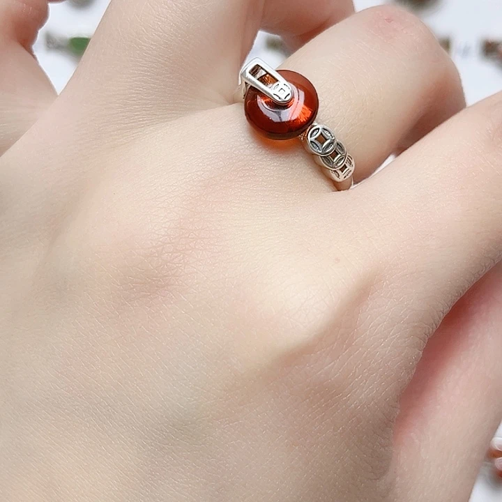 血珀戒指银S925镶嵌天然