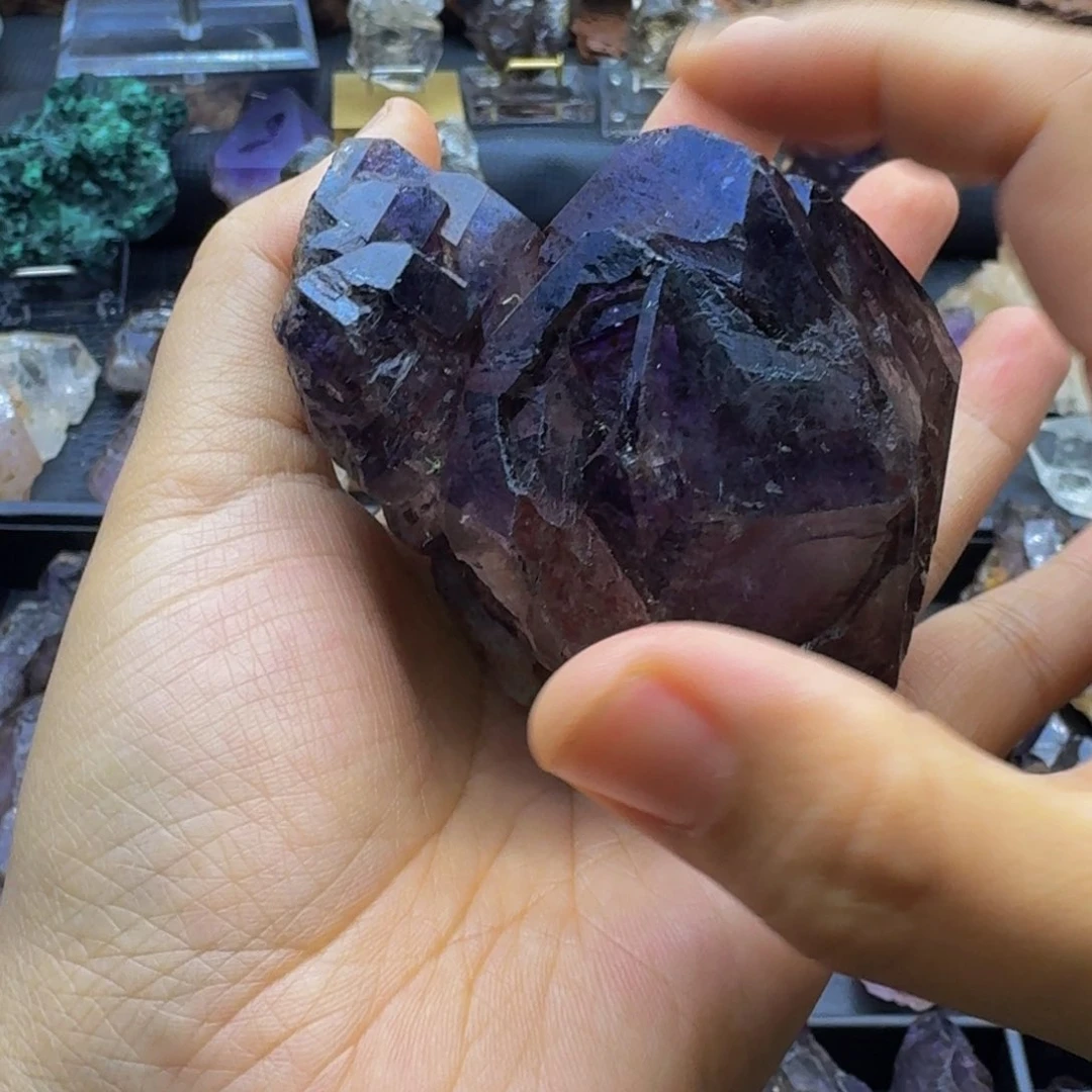 c***…石材超七骸骨水晶原石