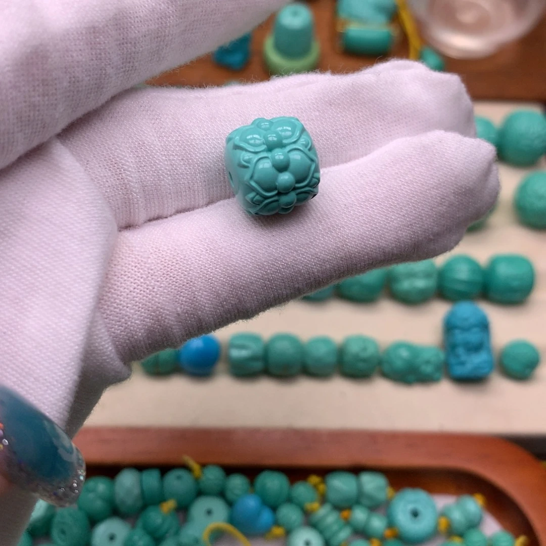 湖北原生态配饰配珠12.3