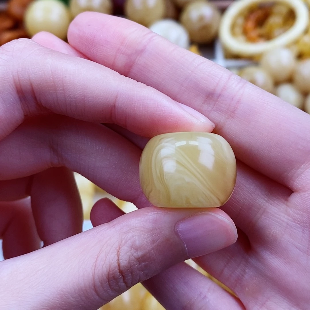 未镶嵌蜜蜡珠宝奇石22.8