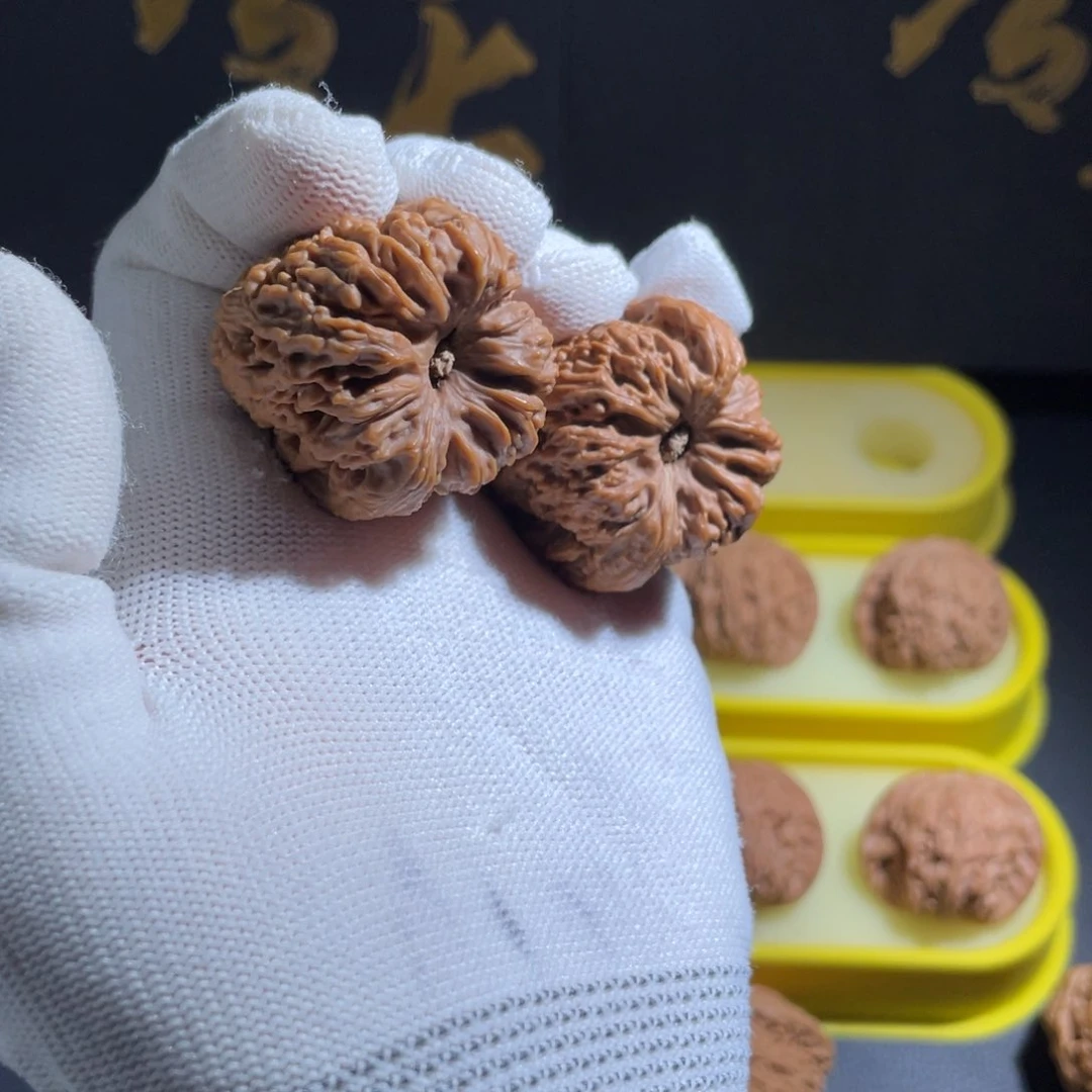 文玩核桃把件5号全品36凹底拉丝蚂蚁纹南疆