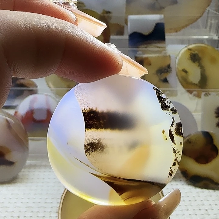 玛瑙/玉髓未镶嵌珠宝奇石