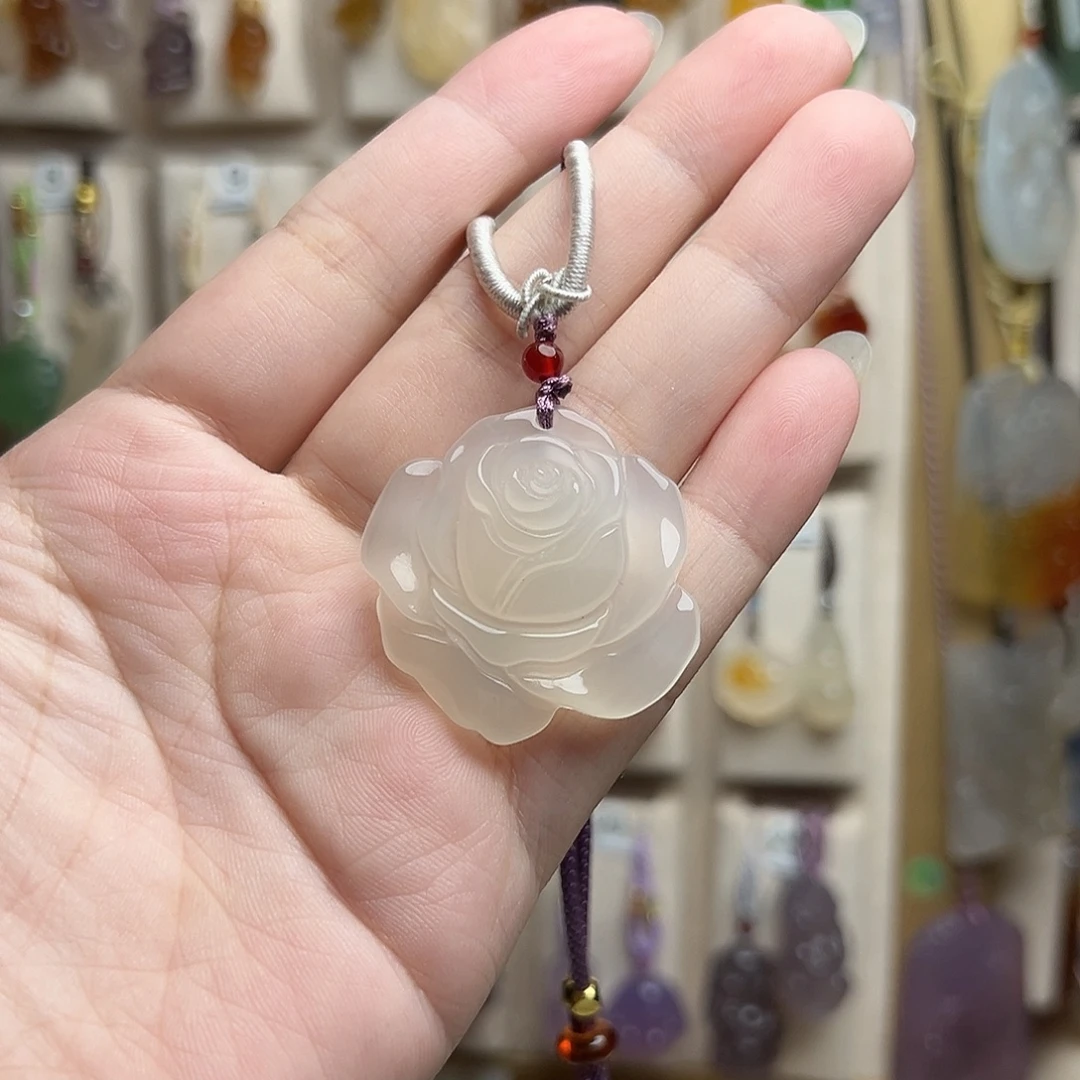 玛瑙/玉髓颈饰未镶嵌