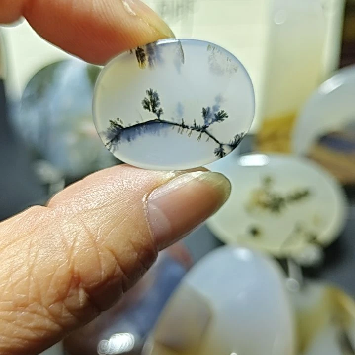 玛瑙/玉髓未镶嵌珠宝奇石