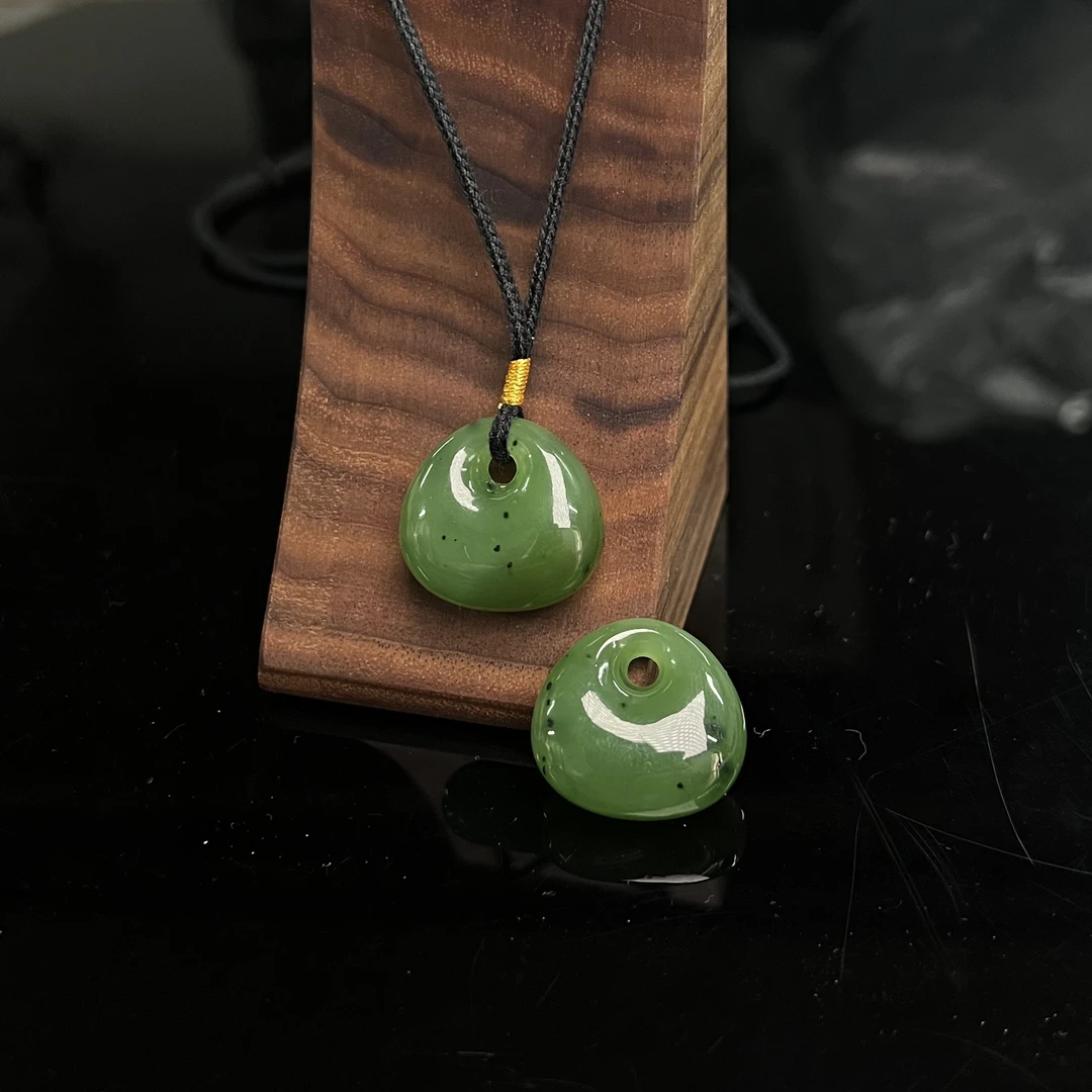 【北野珠宝】天然和田玉吊坠B246H-55多样性发一21x22x10mm