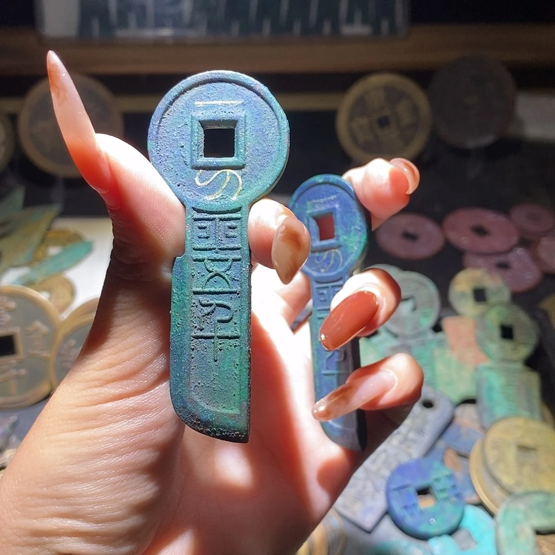 铜现代仿制工艺品