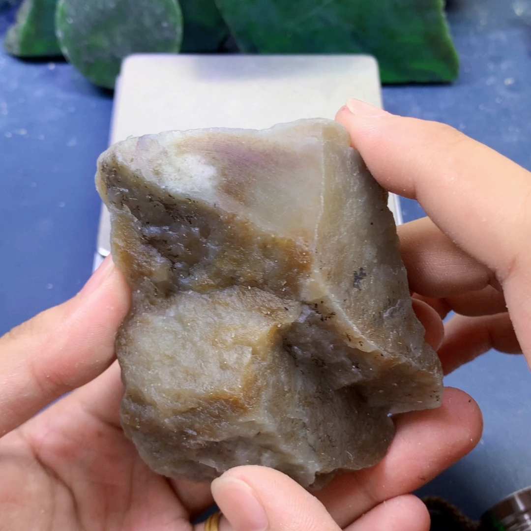 和田玉（糖玉）未镶嵌珠宝半成品