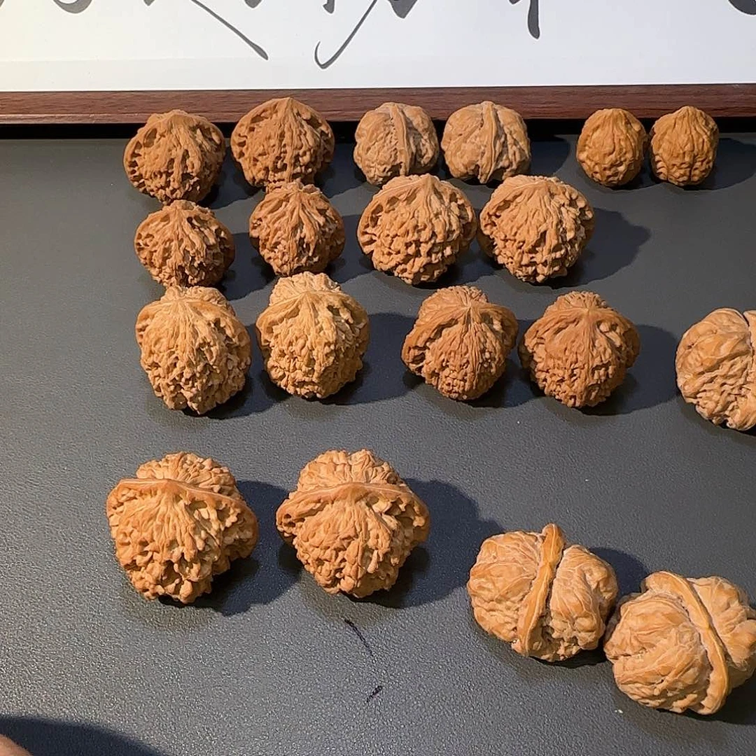 E***e桃核吊坠核桃核桃的