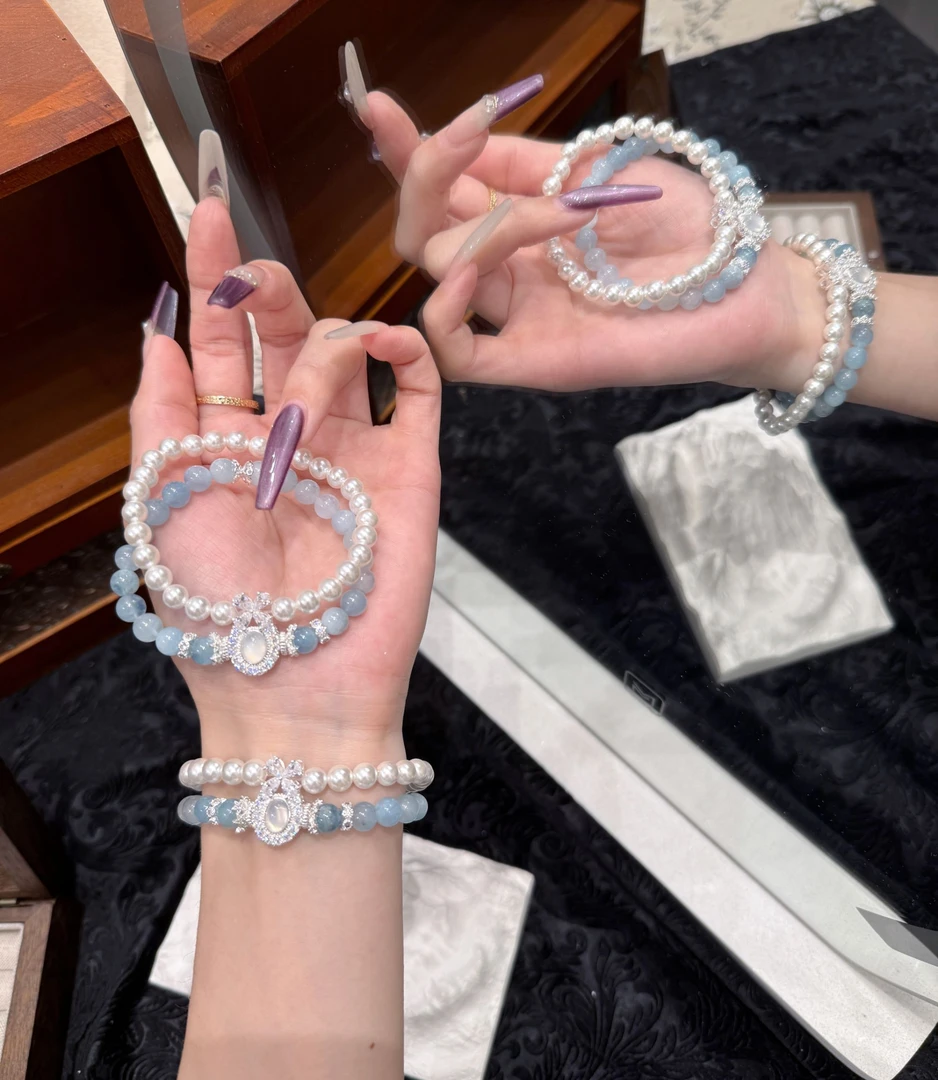 【西海岸】天然水晶海蓝宝手串女生2025新款显白温柔贝珠手链