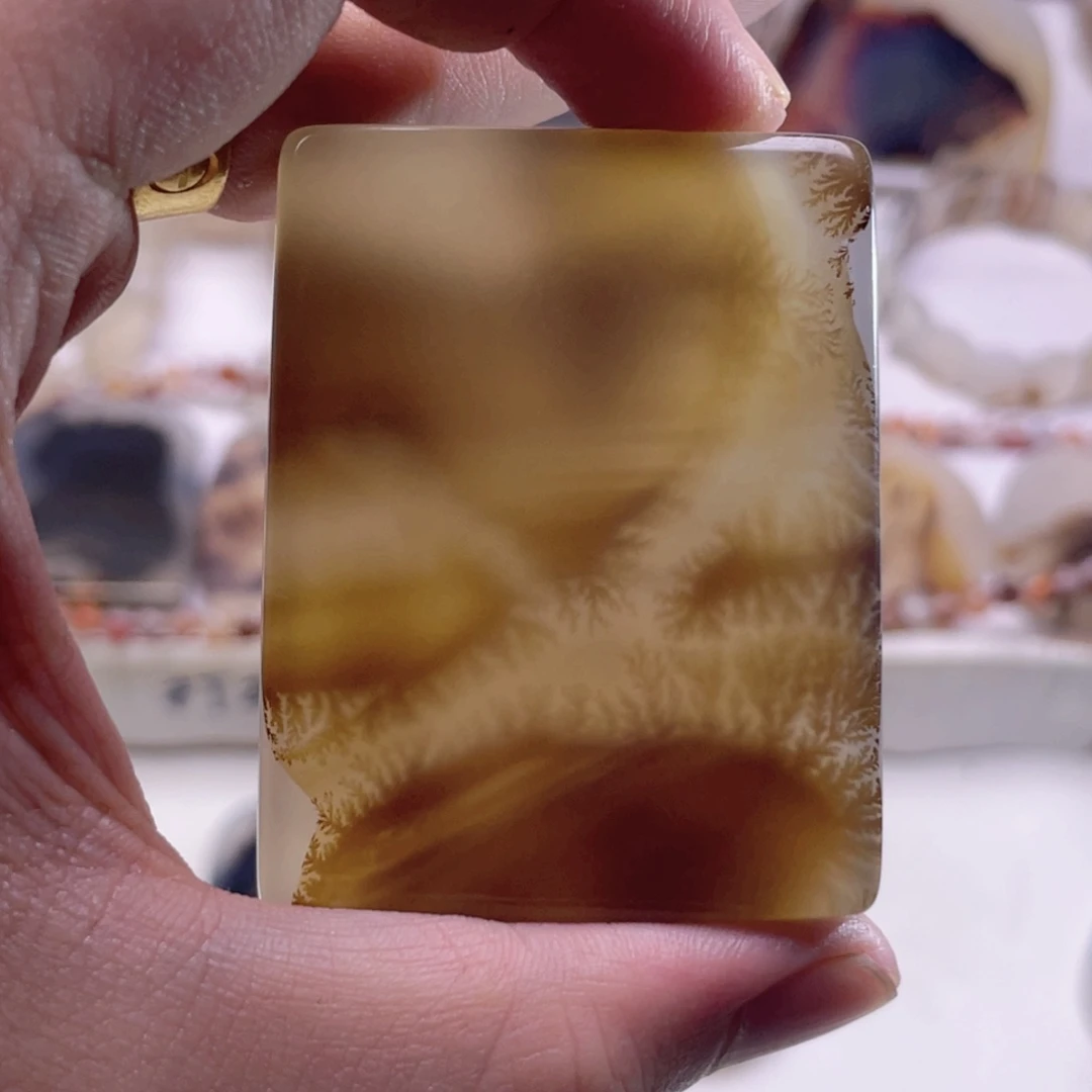 玛瑙/玉髓未镶嵌珠宝奇石