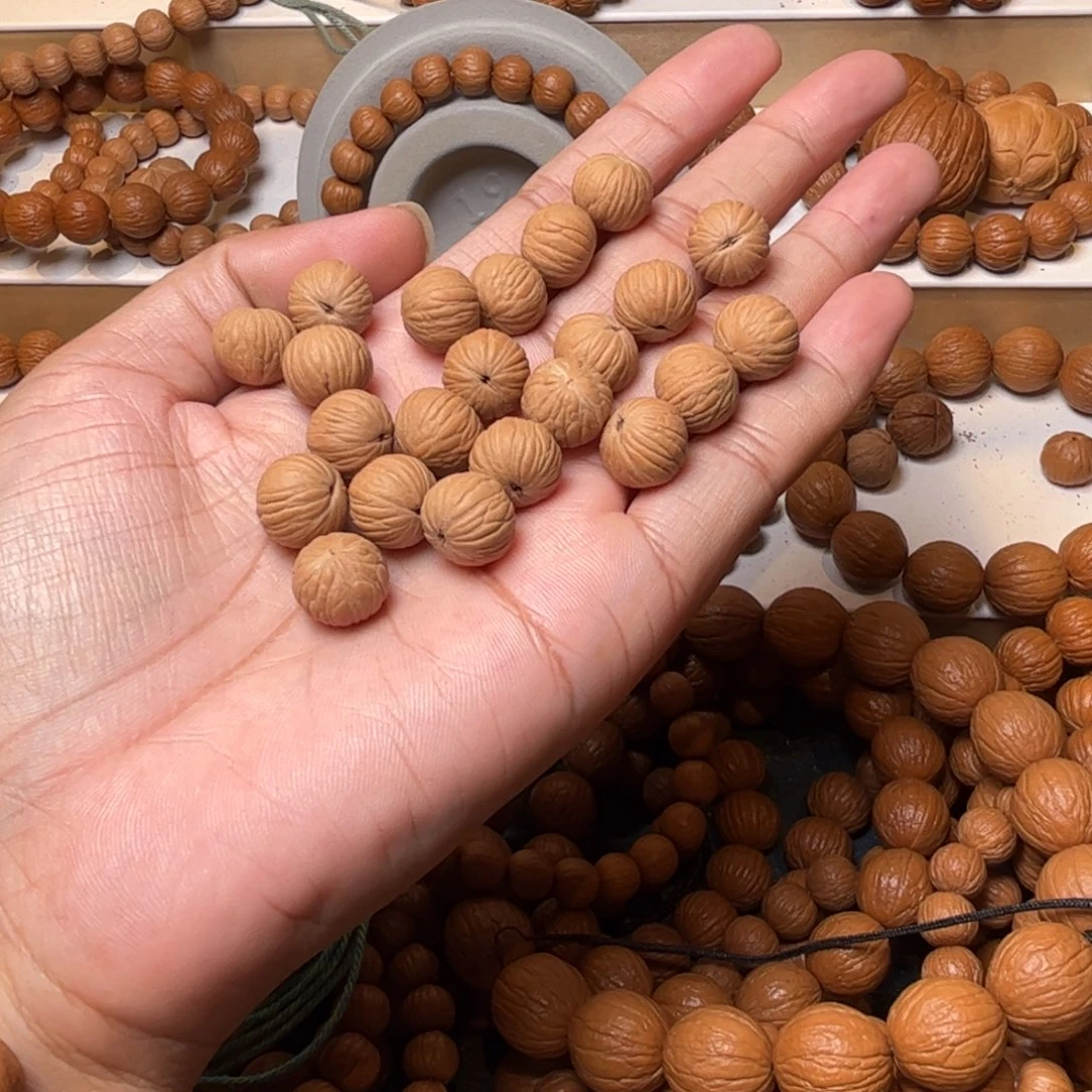 惠***君吊坠猴头核桃土豪1.27尺寸