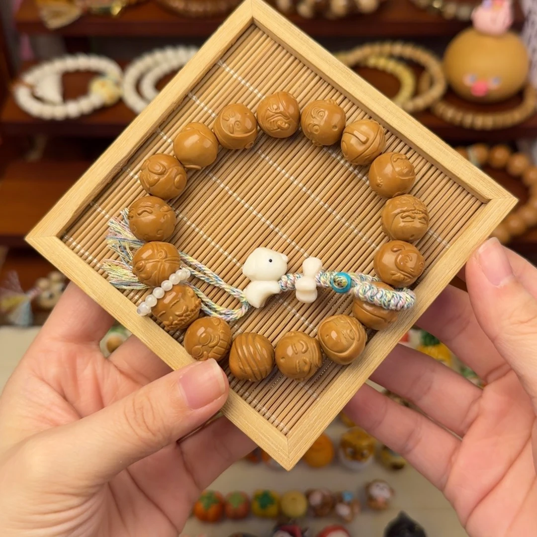 猴头核桃手串猴头蜡笔小新搭小狗跑环