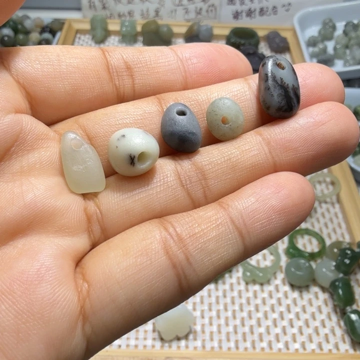 和田玉未镶嵌珠宝半成品