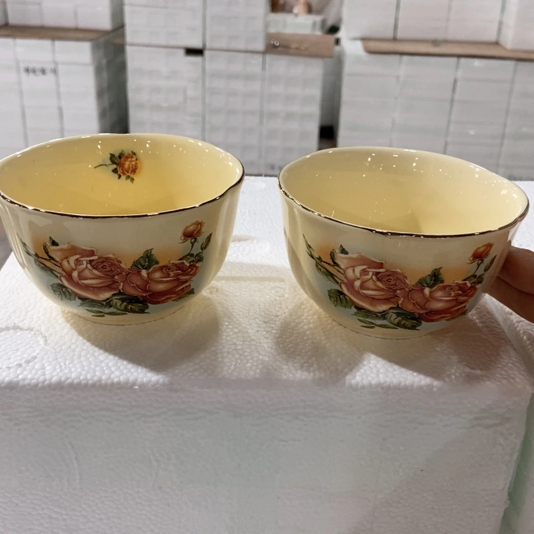 星博陶瓷…………………………………………2个4.5