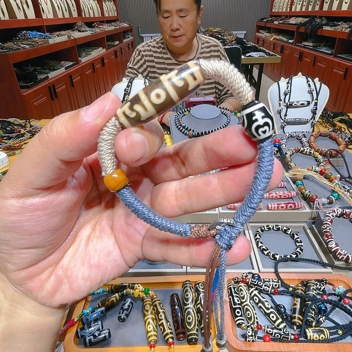 未镶嵌玛瑙/玉髓珠宝奇石