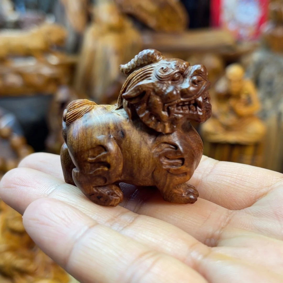 柏木天****提貔貅迷你精品