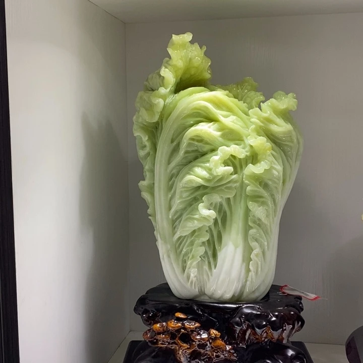 未镶嵌蛇纹石玉（覆膜）珠宝奇石