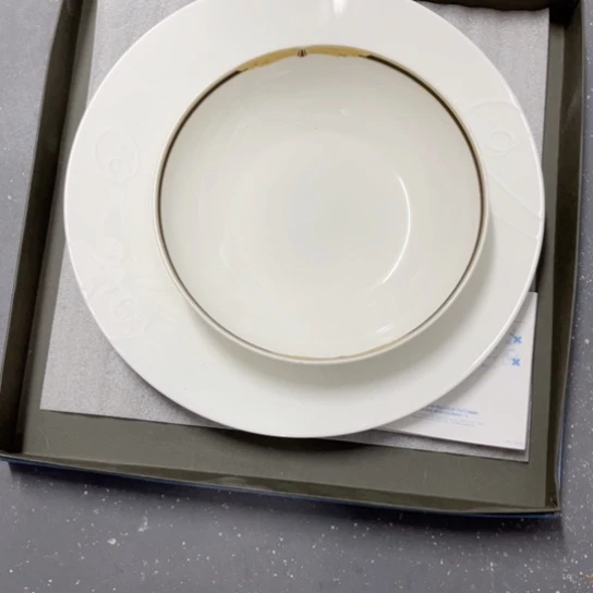 浮***光金葡萄瓷器欢迎您