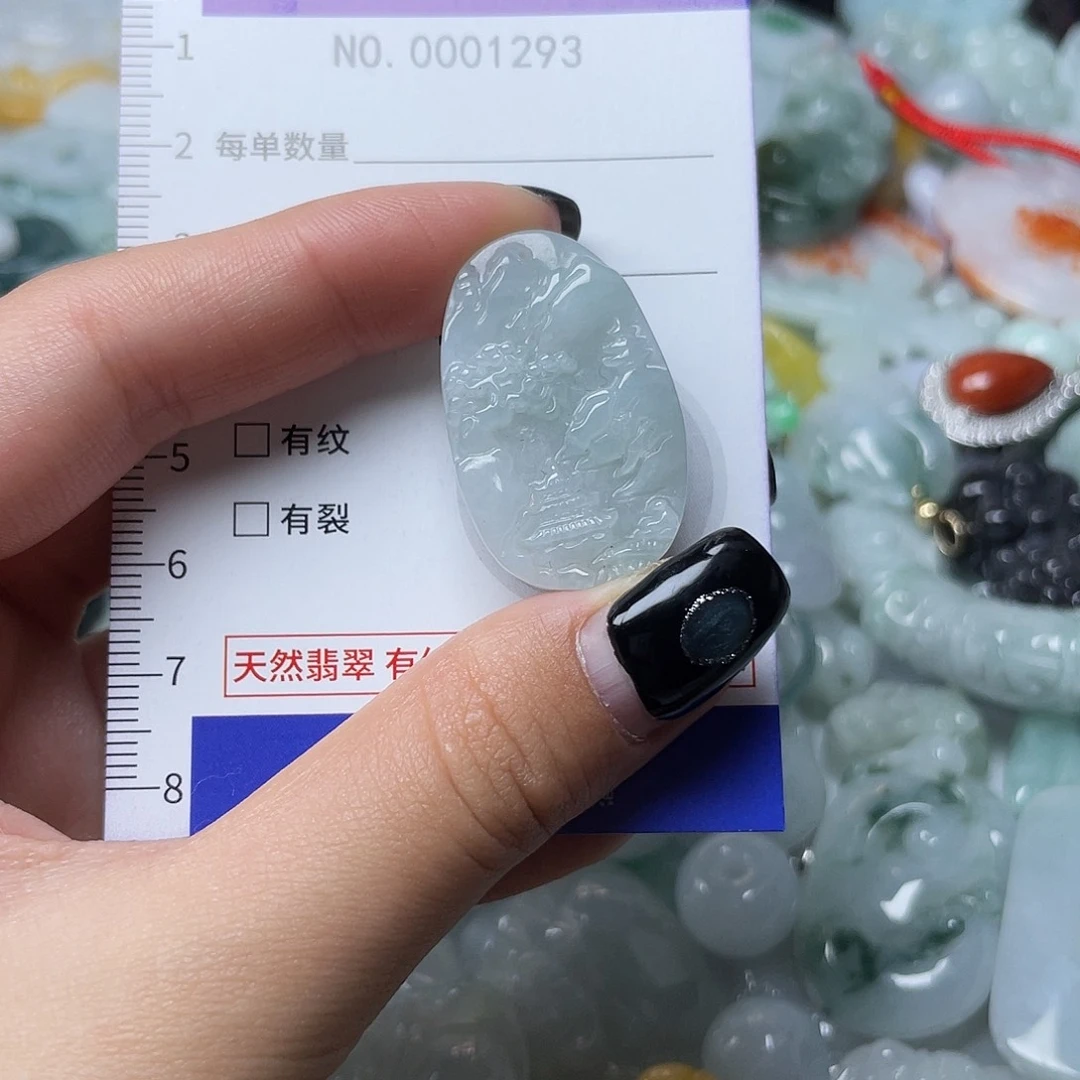 翡翠未镶嵌颈饰1293