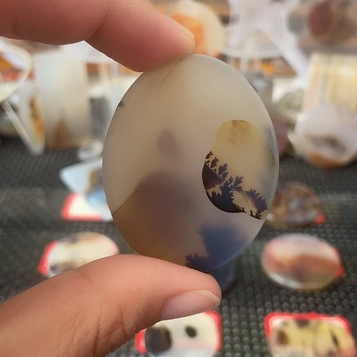 合金颈饰玛瑙/玉髓