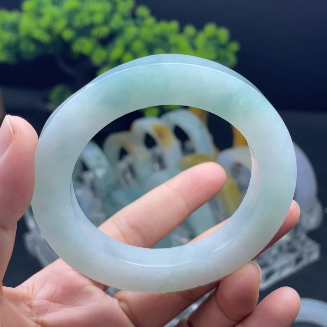 定制翡翠未镶嵌不退不换