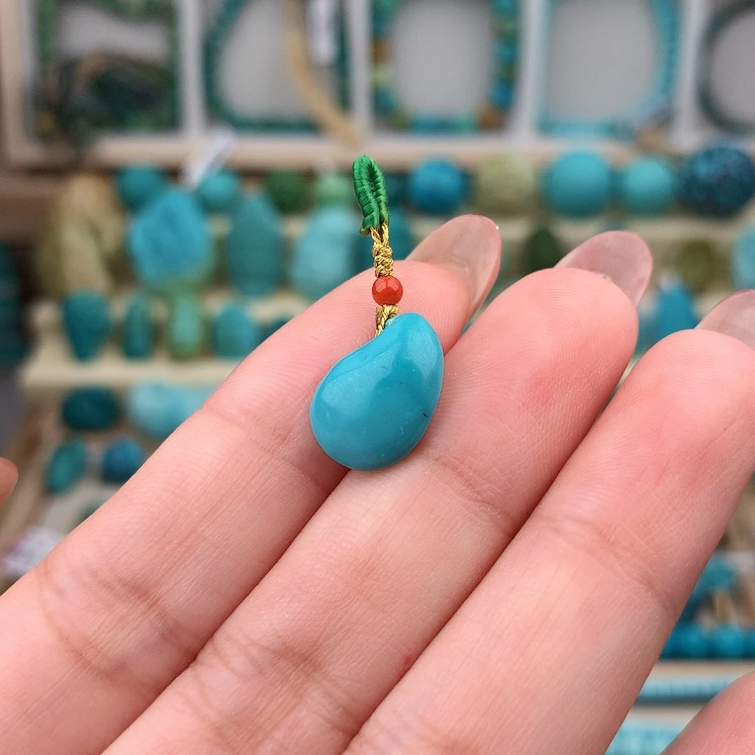 未镶嵌绿松石珠宝奇石