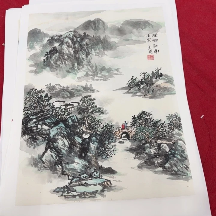 国画花鸟等图案为一体的