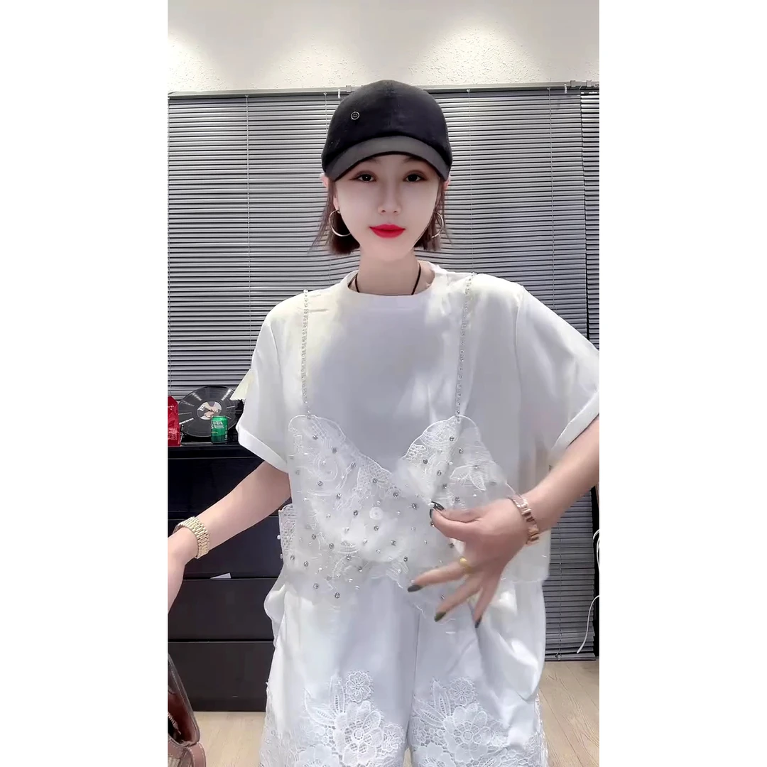欧货款洋气时尚重工烫钻蕾丝吊带假两件短袖T恤