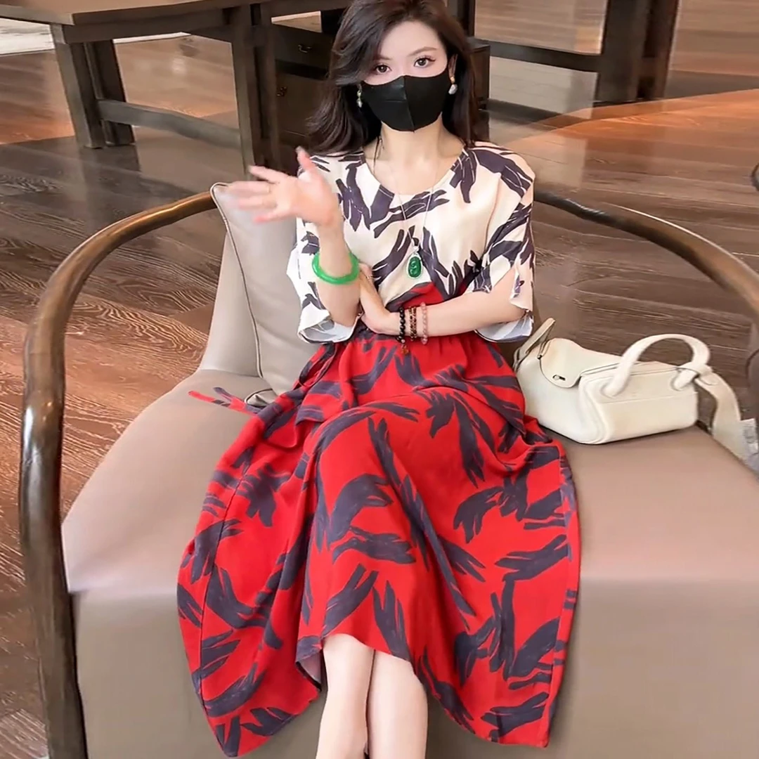 1361 轻奢大牌时尚减龄拼色连衣裙2025夏季新款宽松显瘦遮肉长裙